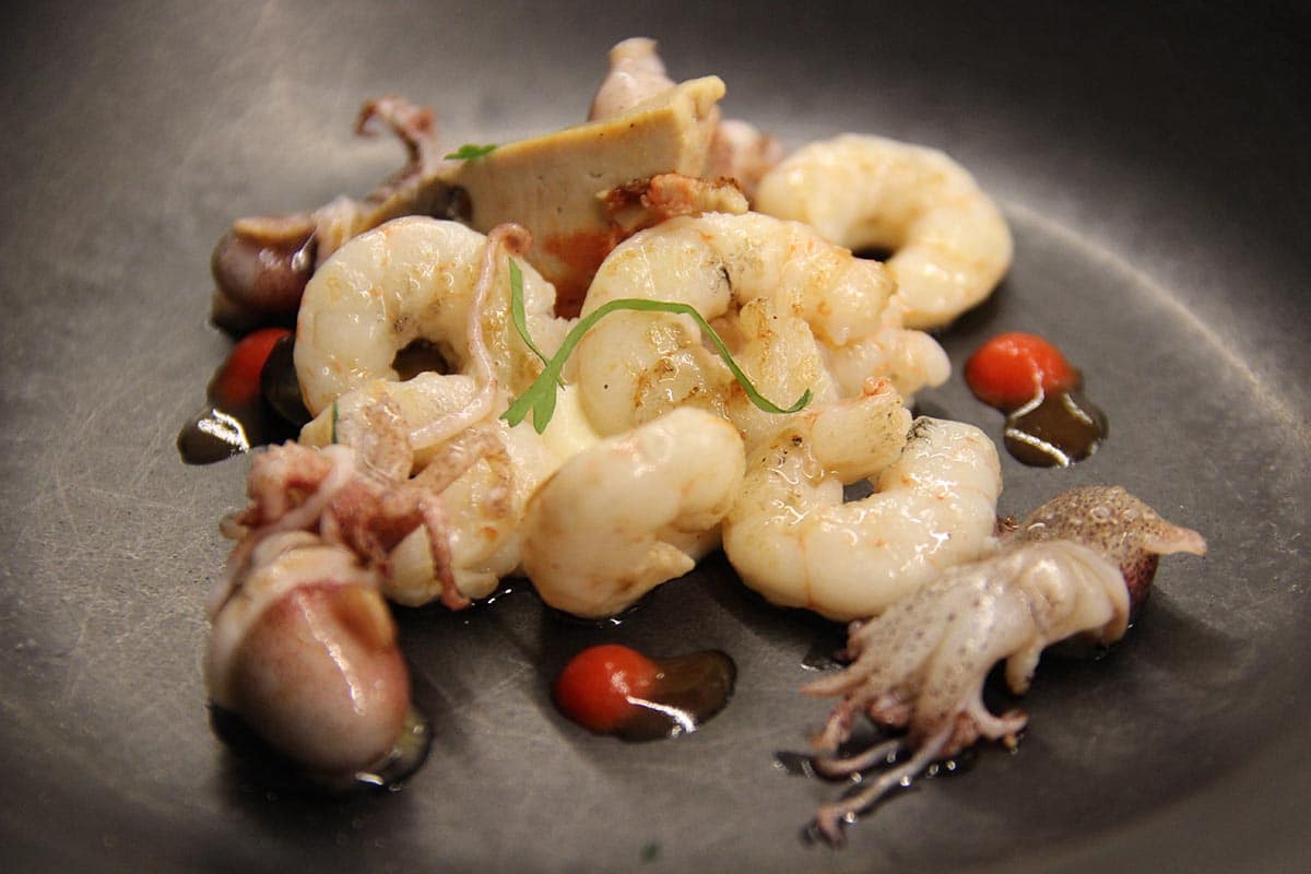 xerta tapas bar gambas pulpo ebro hotel ohla eixample barcelona
